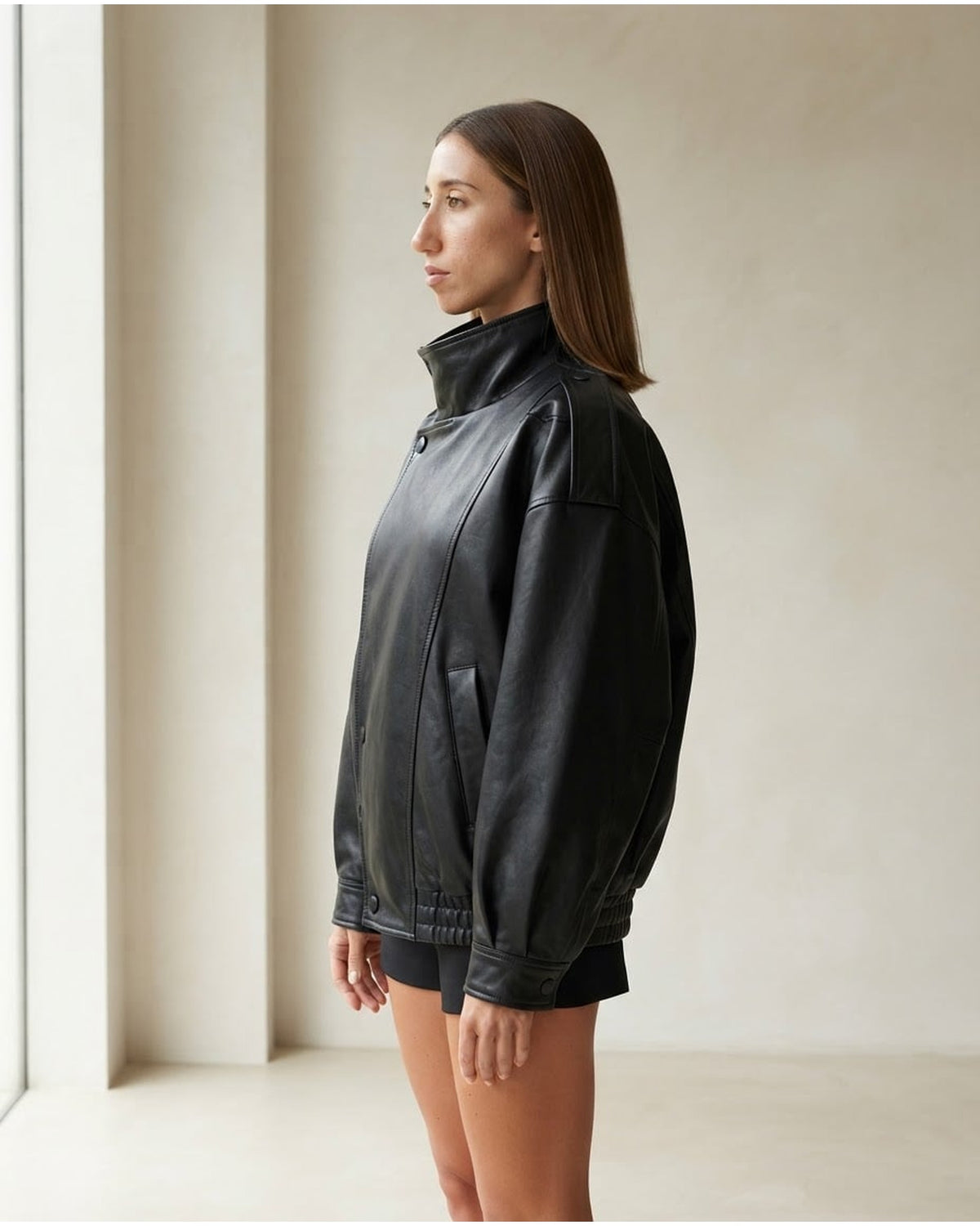 Amelia | Effortless Bomber Jacket for Autumn/Winter - Side View