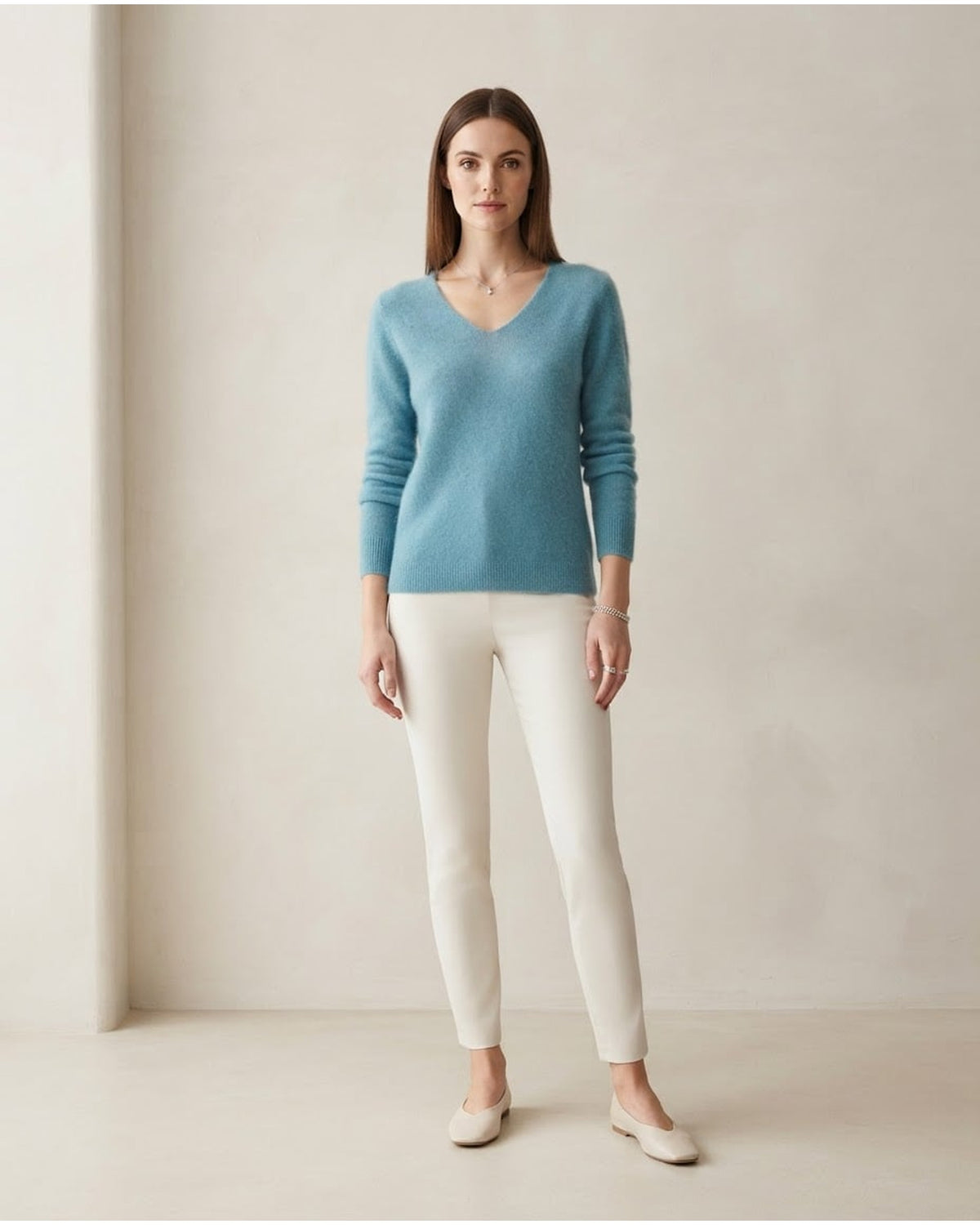 Amelia | Effortless Knit Sweater for Autumn/Winter - Front View