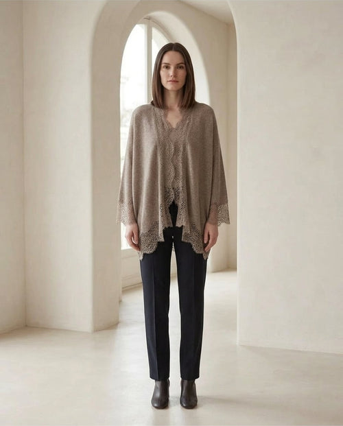 Amelia | Elegant Cardigan for Autumn/Winter - Front View