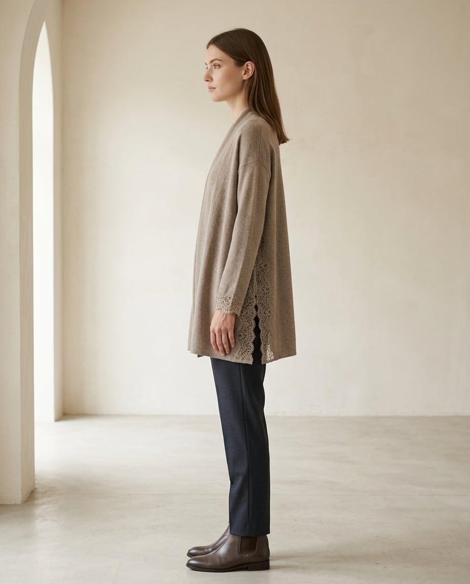 Amelia | Elegant Cardigan for Autumn/Winter - Side View