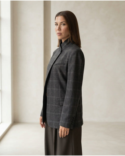 Amelia | Refined Blazer for Autumn/Winter - Side View