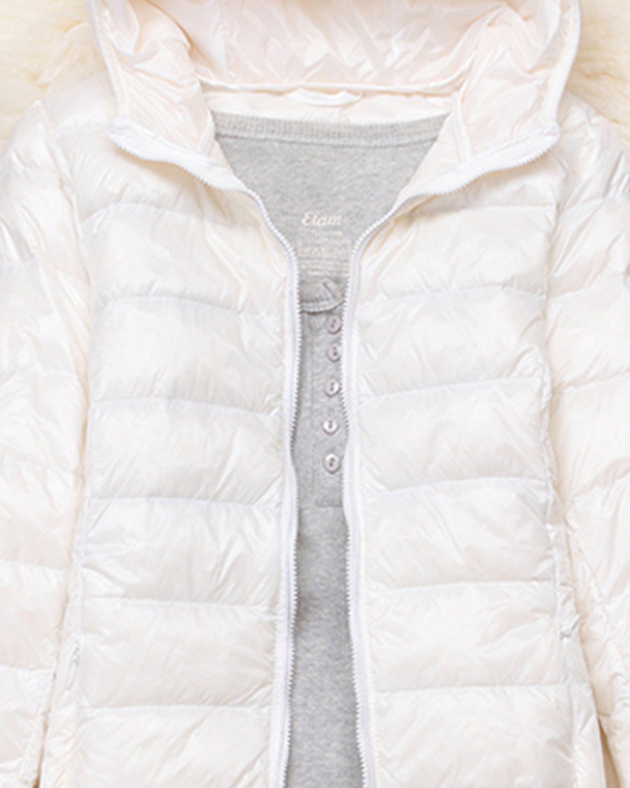 Amelia | Refined Puffer Coat for Autumn/Winter | Part 5 — Detail / Editorial Close-up