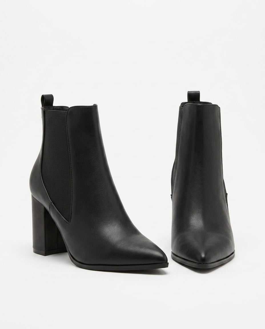 Black chelsea boots product photo, white background | Maison Perigee — product