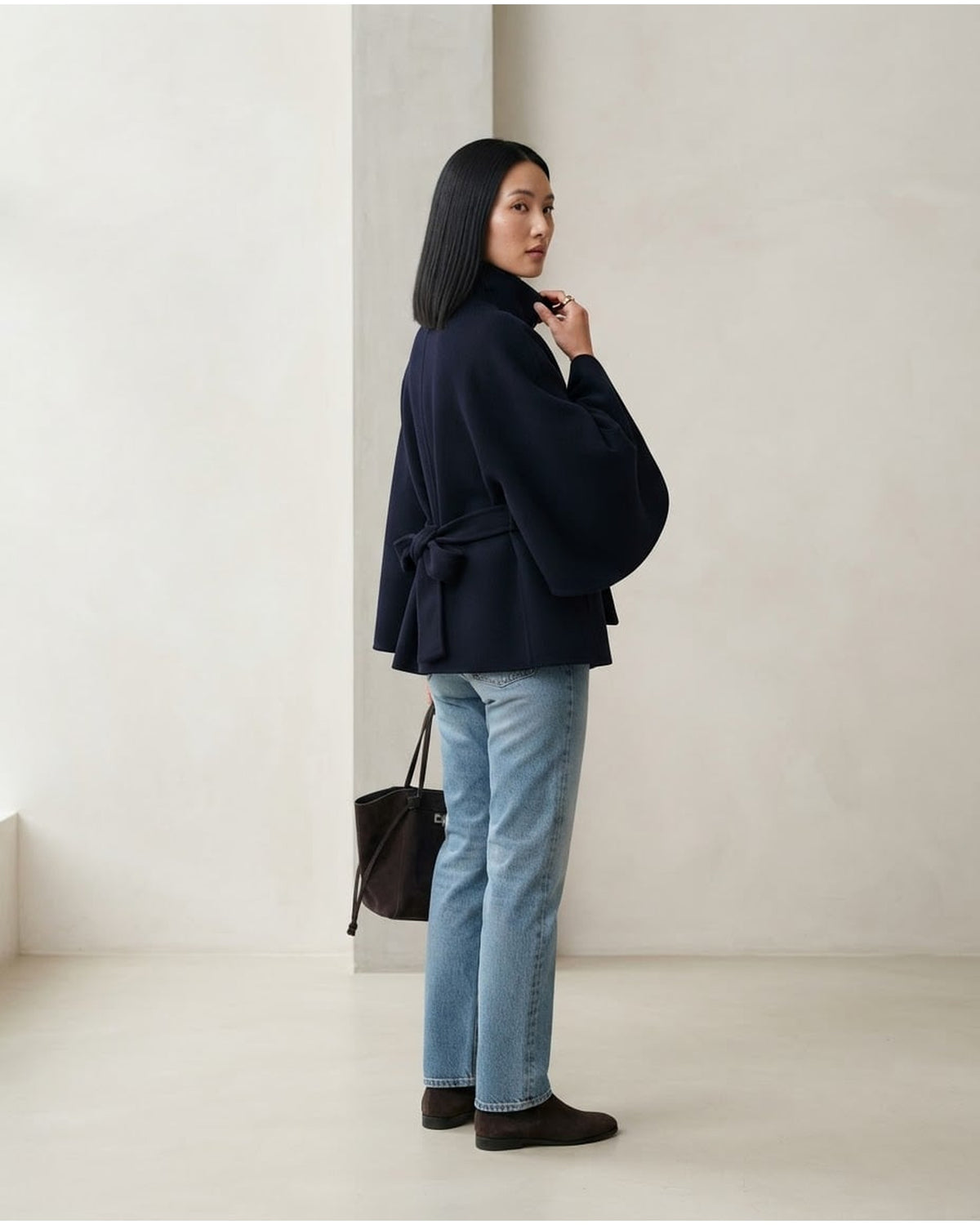Ella | Elegant Navy Jacket for Autumn/Winter - Side View