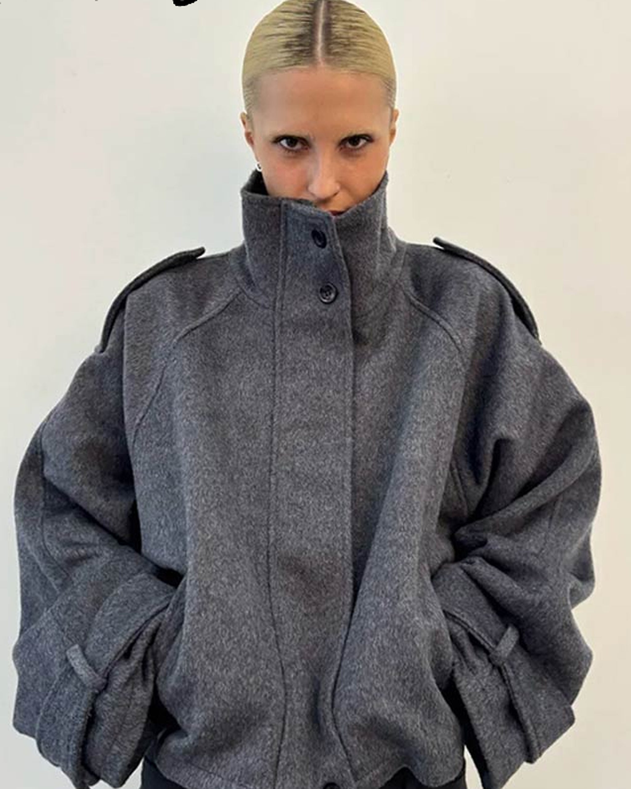 Ella | Refined Wool Coat for Autumn/Winter | Part 3 — Product Detail