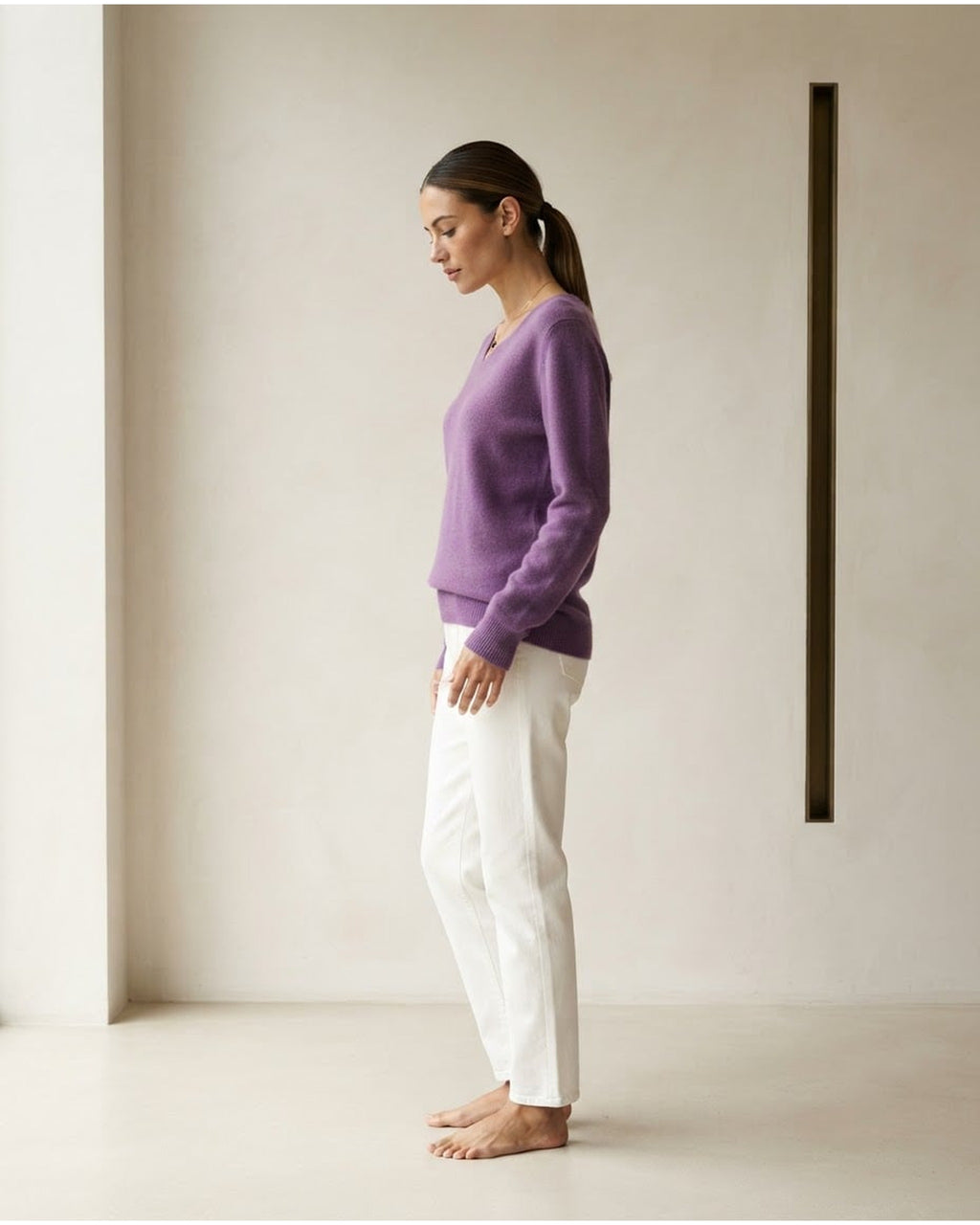 Freya | Effortless Sweaters for Autumn/Winter - Side View