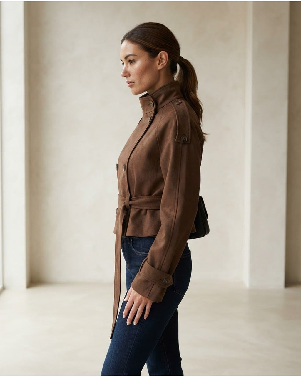 Freya | Sophisticated Jacket for Autumn/Winter - Side View
