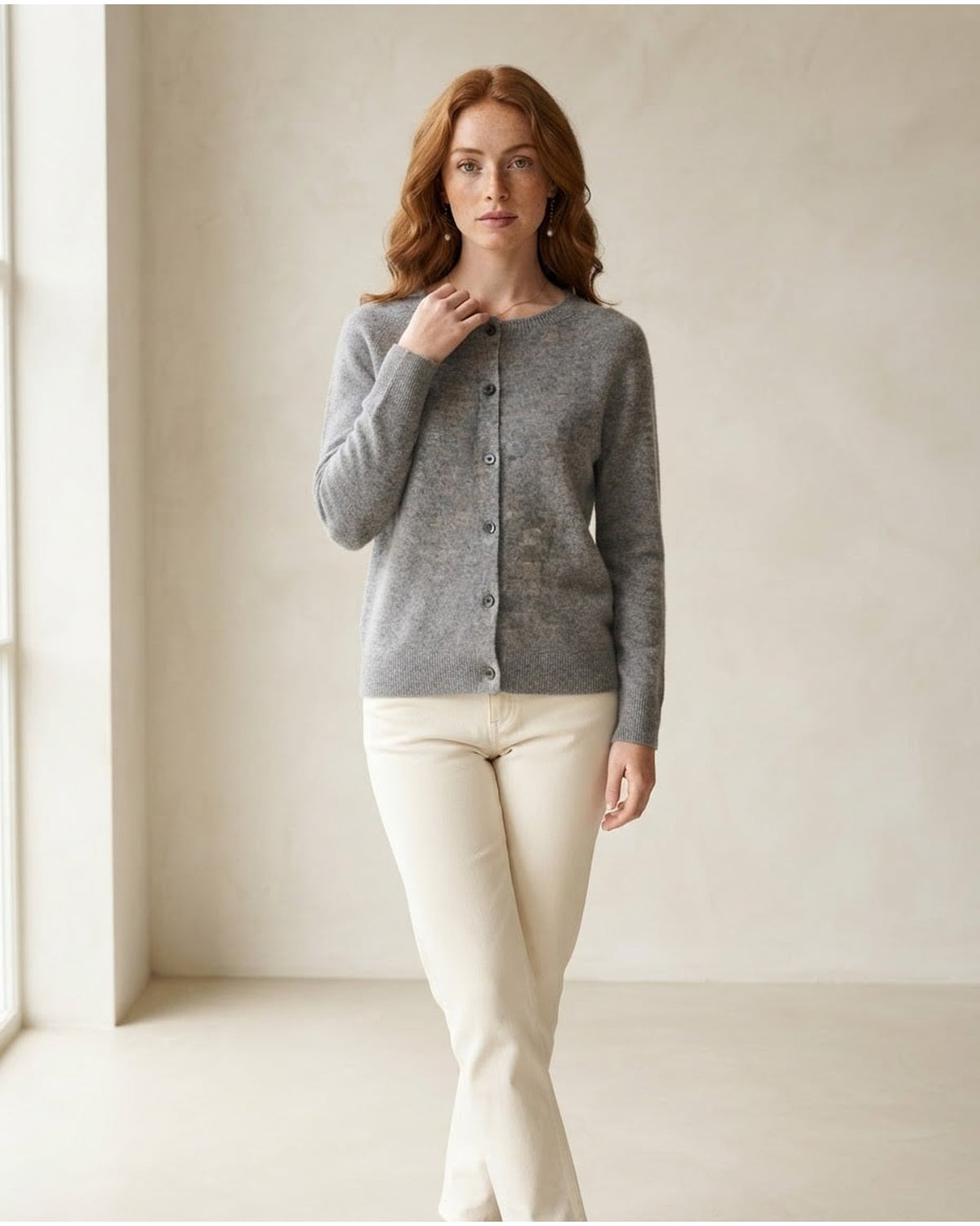 Isla | Elegant Cardigan for Autumn/Winter - Front View