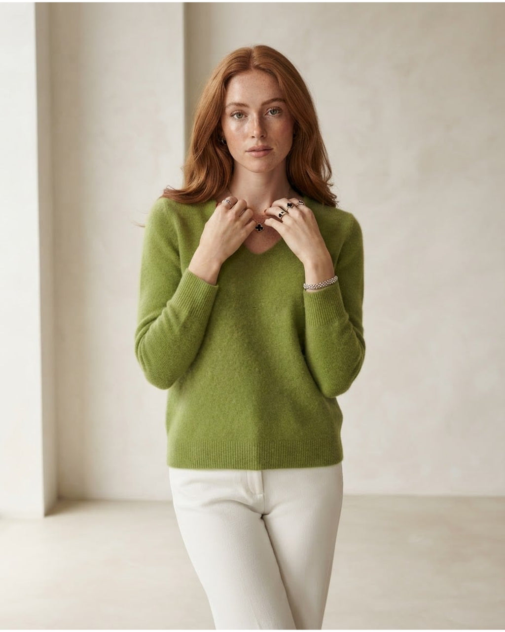 Isla | Timeless Knit Sweater for Autumn/Winter - Front View