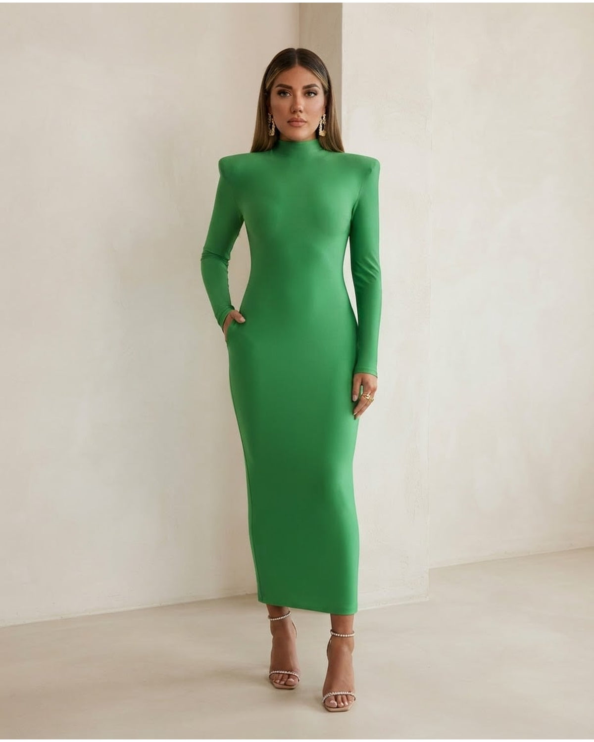Maya | Sophisticated Bodycon Maxi Dress for Autumn - Front View