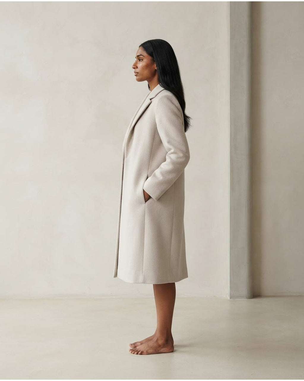 Maya | Timeless Wool-Blend Coat for Winter - Side View