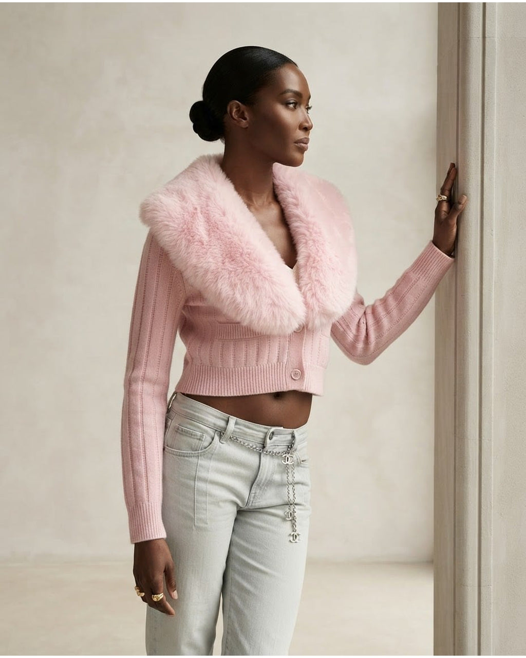 Naomi | Elegant Cardigan for Autumn/Winter - Side View