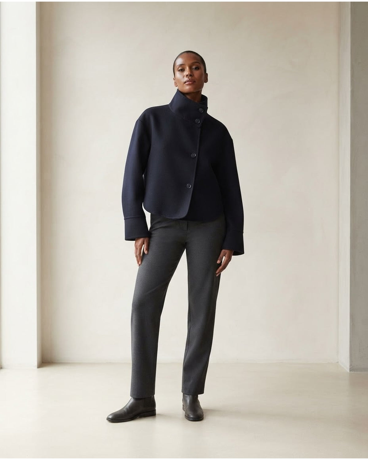 Naomi | Elegant Cropped Jacket for Autumn/Winter - Front View