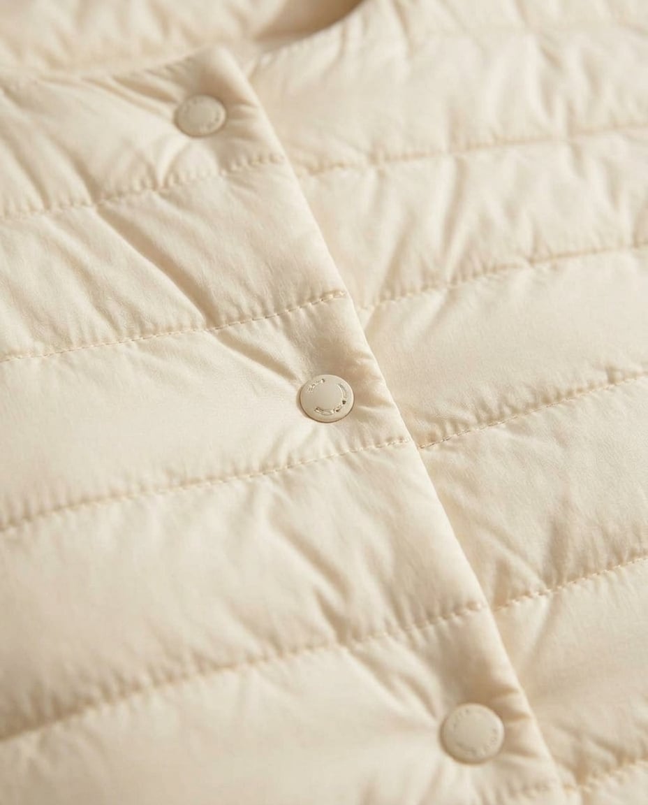 Naomi | Elegant Quilted Vest for Autumn/Winter — detail | Maison Perigee