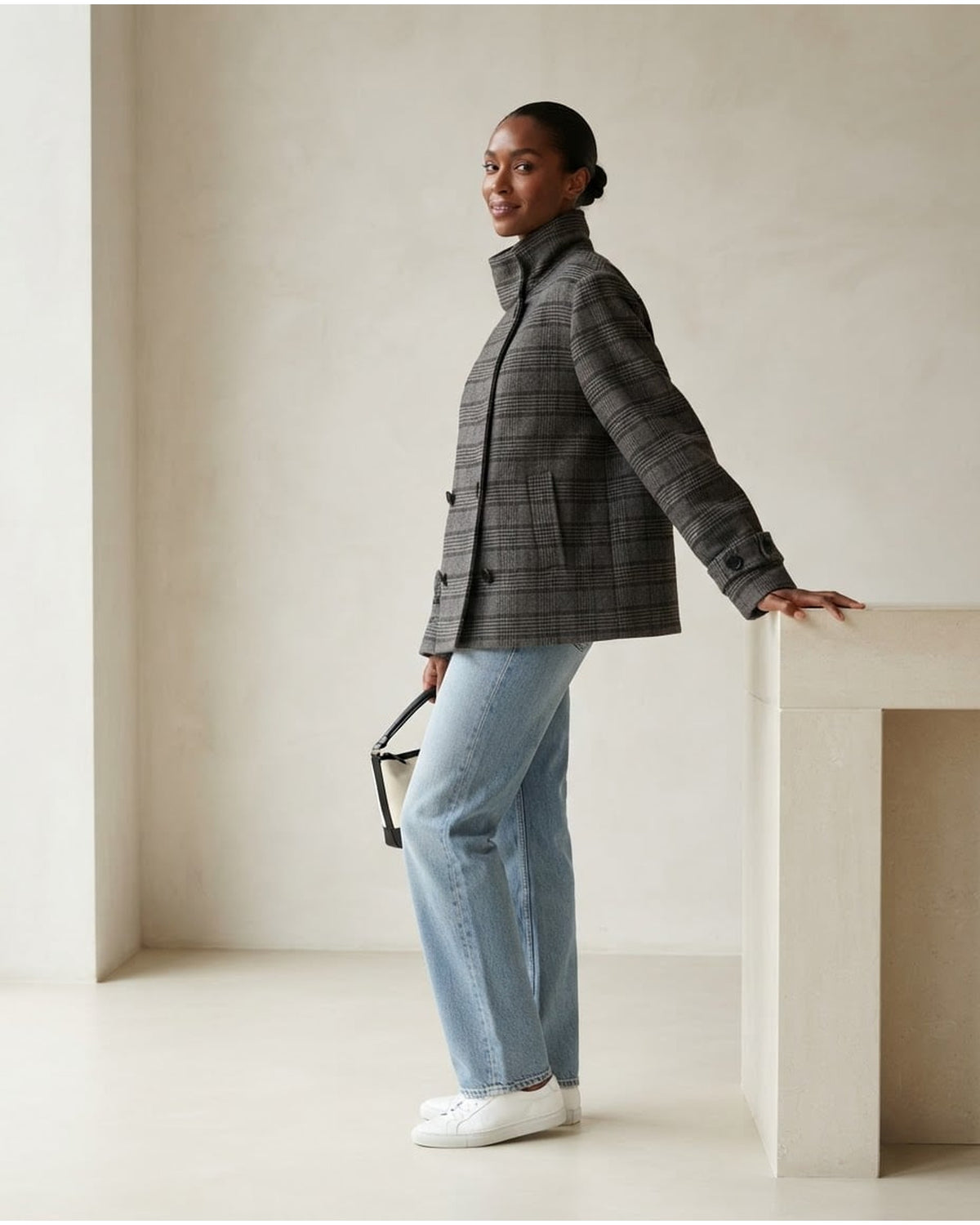 Naomi | Refined Jacket for Autumn/Winter - Side View