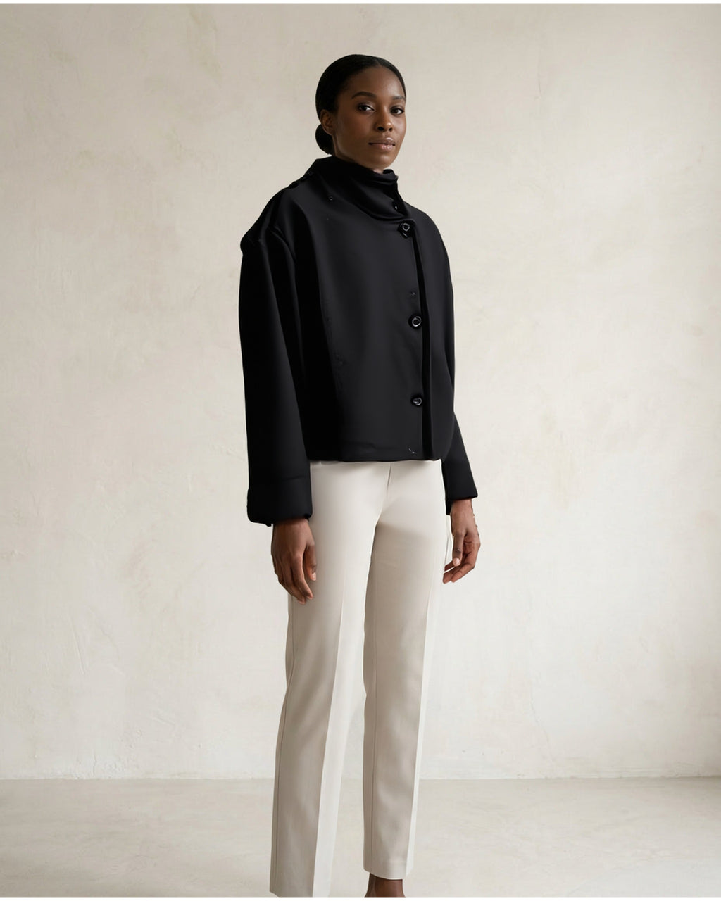 Naomi | Refined Wool Coat for Autumn/Winter | Part 2 — Three-Quarter