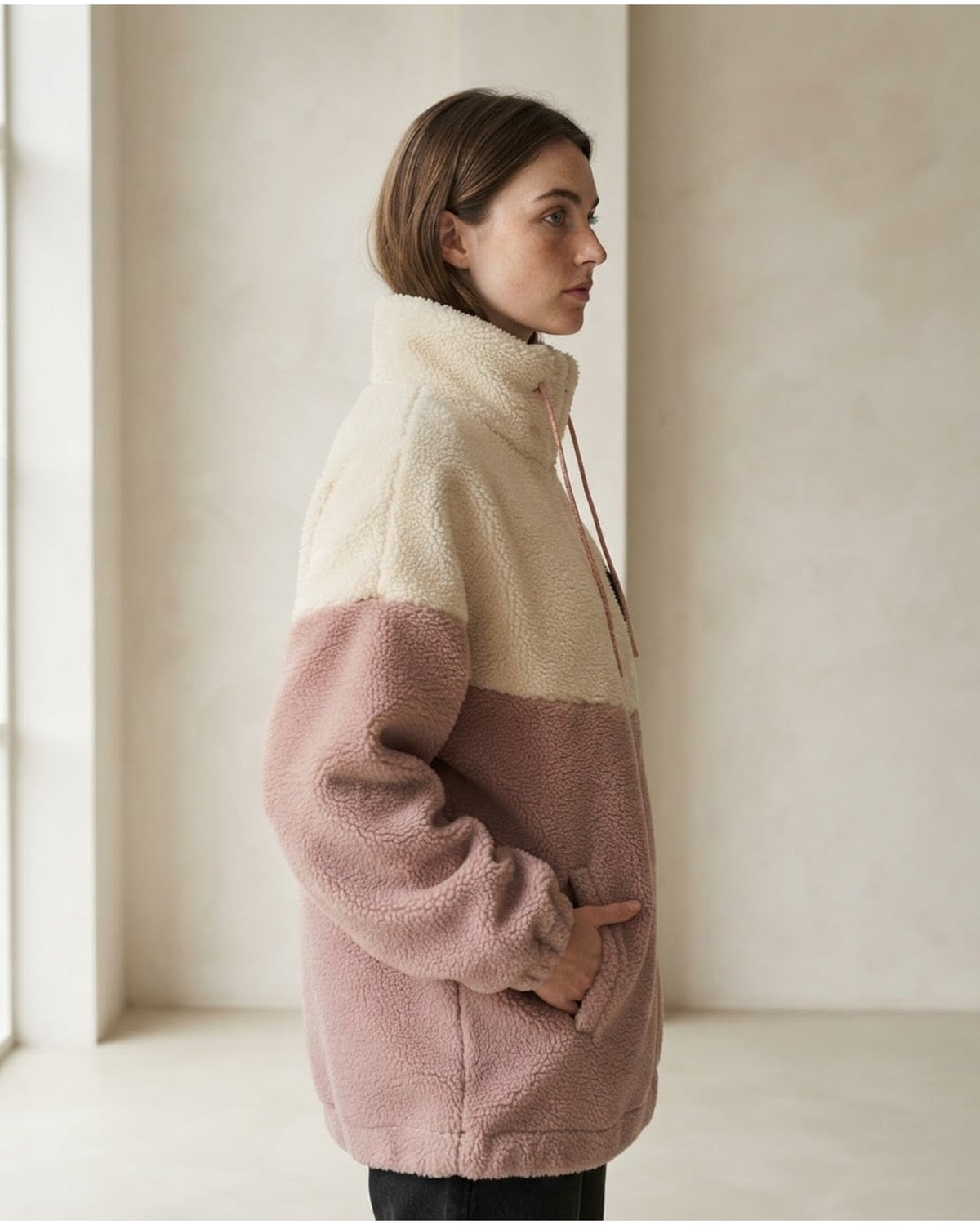 Sophie | Effortless Fleece Pullover for Autumn/Winter - Side View