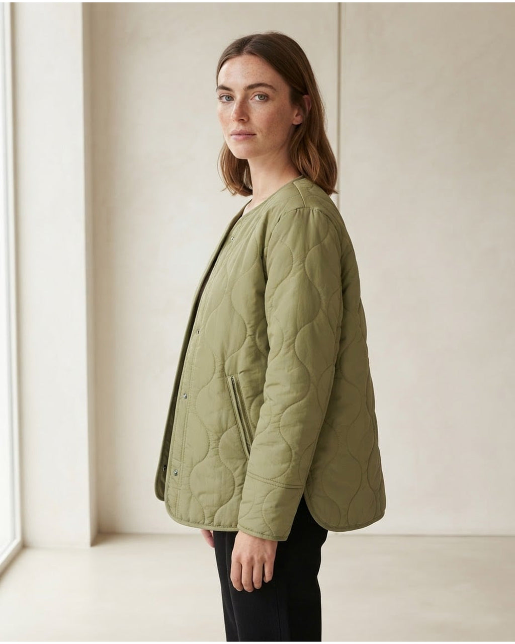 Sophie | Elegant Quilted Jacket for Autumn/Winter - Side View