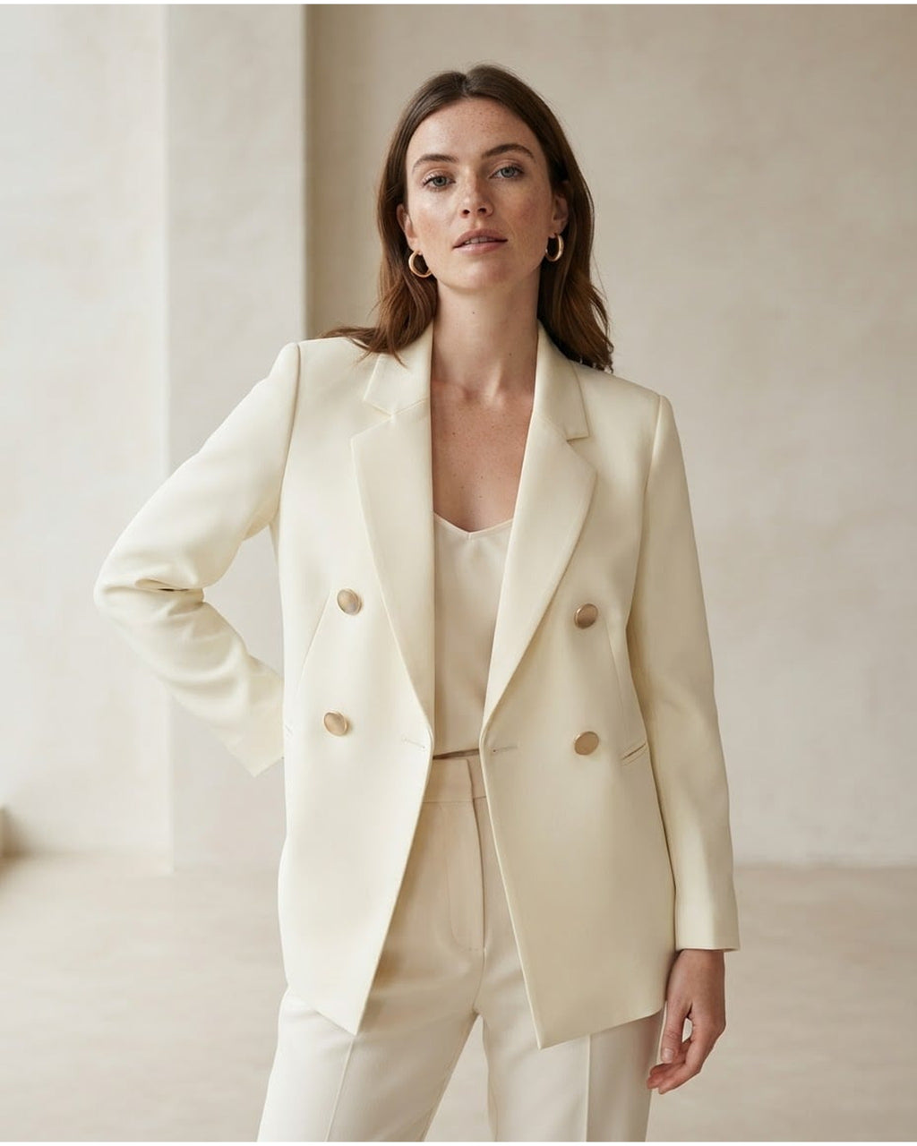 Sophie | Timeless Blazer for Autumn - Front View