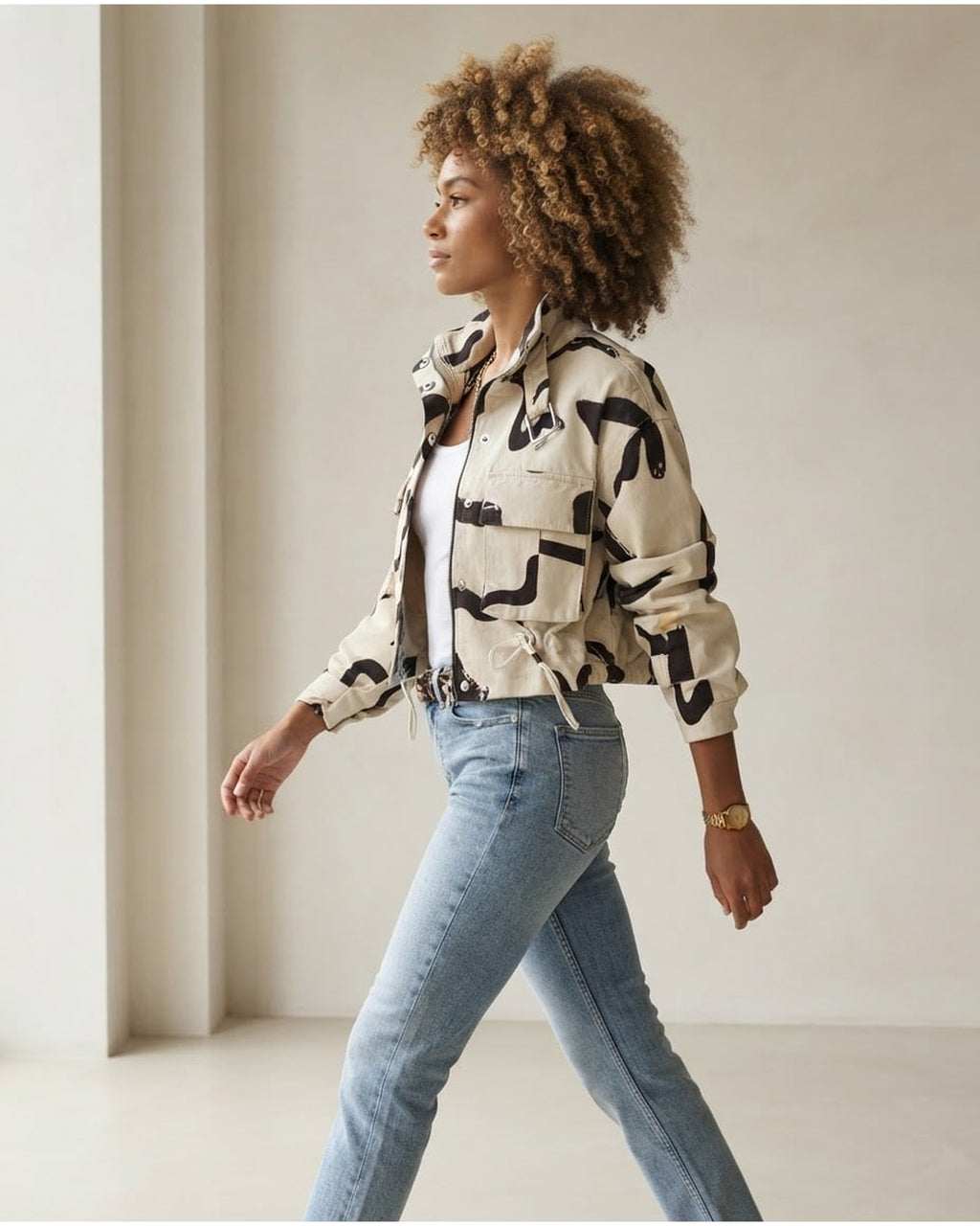 Zara | Effortless Utility Jacket for Autumn/Winter - Side View