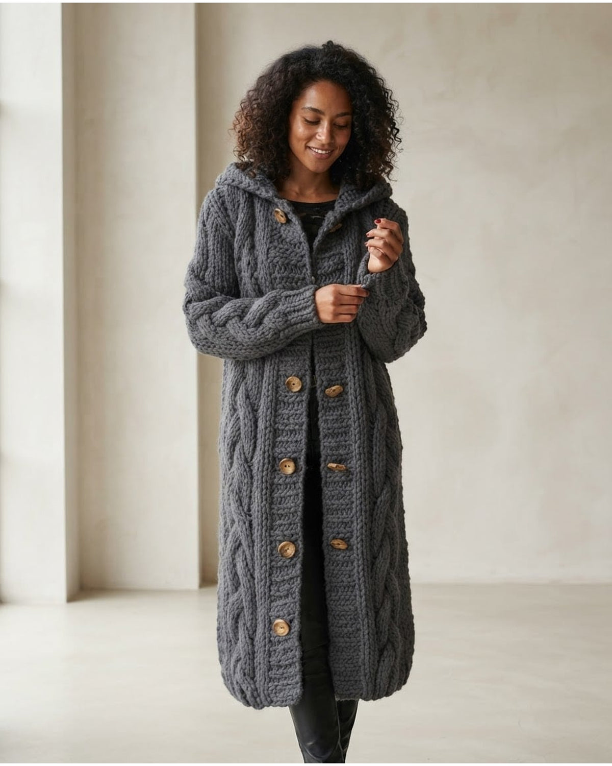 Zara | Elegant Hooded Cardigan for Autumn/Winter - Front View
